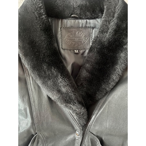 80s CROPPED SHEARLING & LEATHER JACKET - Picture 5 of 6